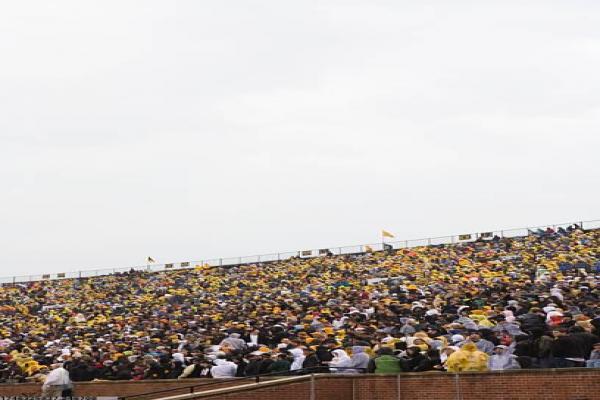 塘沽体育场篮球培训课程安排(图1)